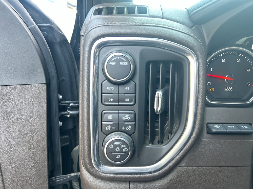 Used 2020 Chevrolet Silverado 2500 LTZ image 24