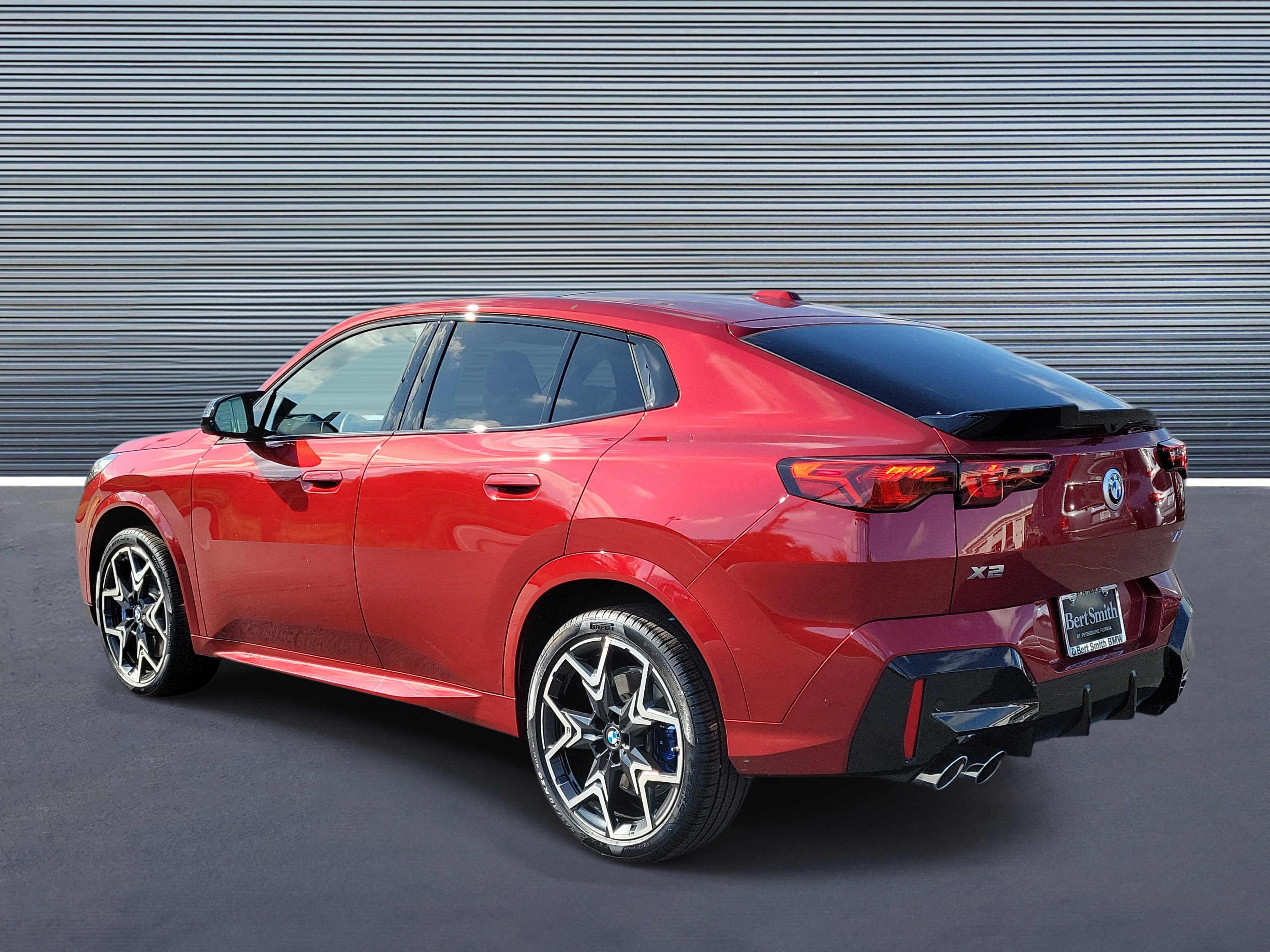 Used 2025 BMW X2 M35i AWD/4WD image 4
