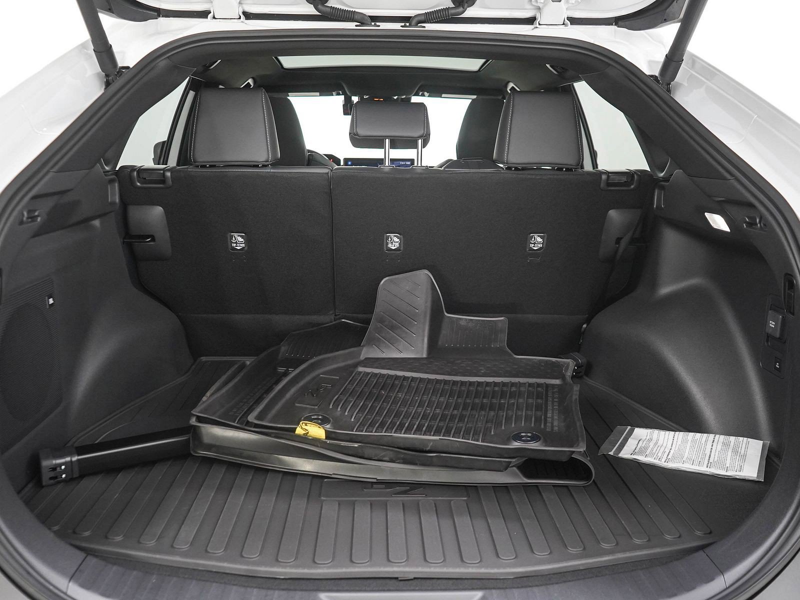 Certified 2026 Toyota bZ AWD/4WD image 9