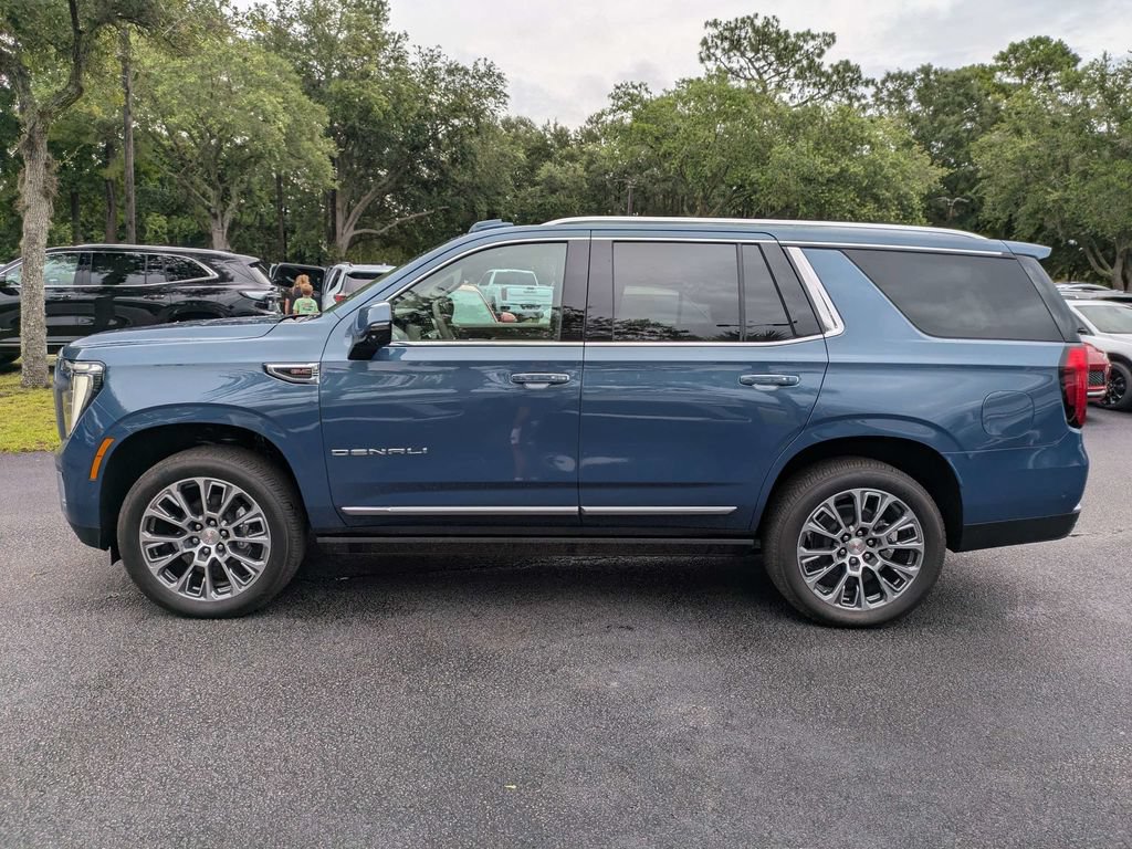 New 2026 GMC Yukon Denali w/ Denali Reserve Package AWD/4WD image 7