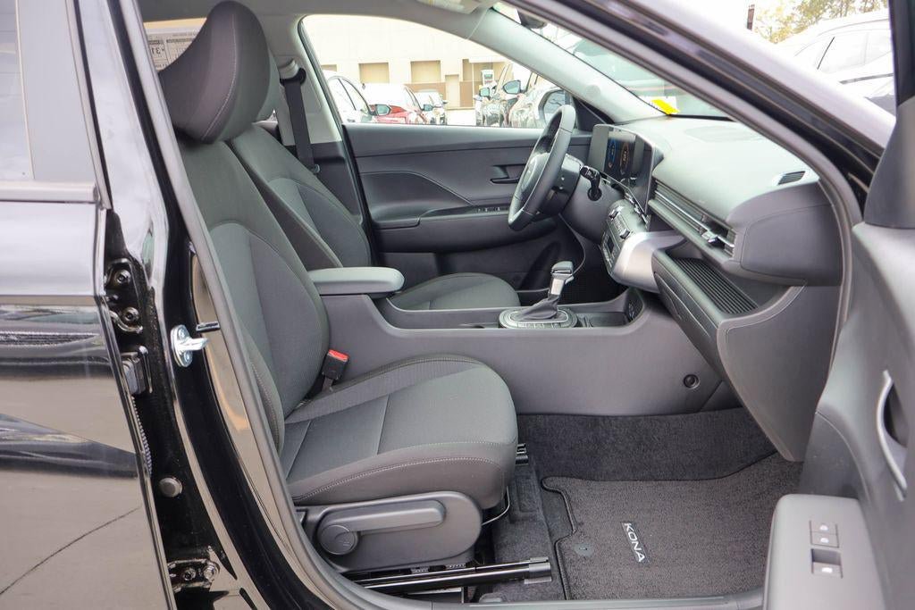 New 2026 Hyundai Kona SEL Sport FWD image 8