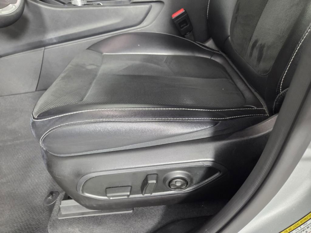 Certified 2024 Jeep Grand Cherokee Altitude image 14