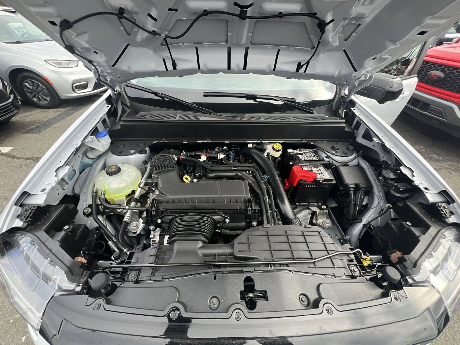 New 2026 Ford Maverick Lariat w/ Black Appearance Package image 27