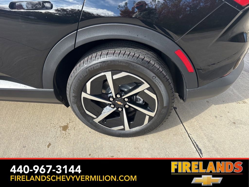 New 2026 Chevrolet Equinox EV LT image 51