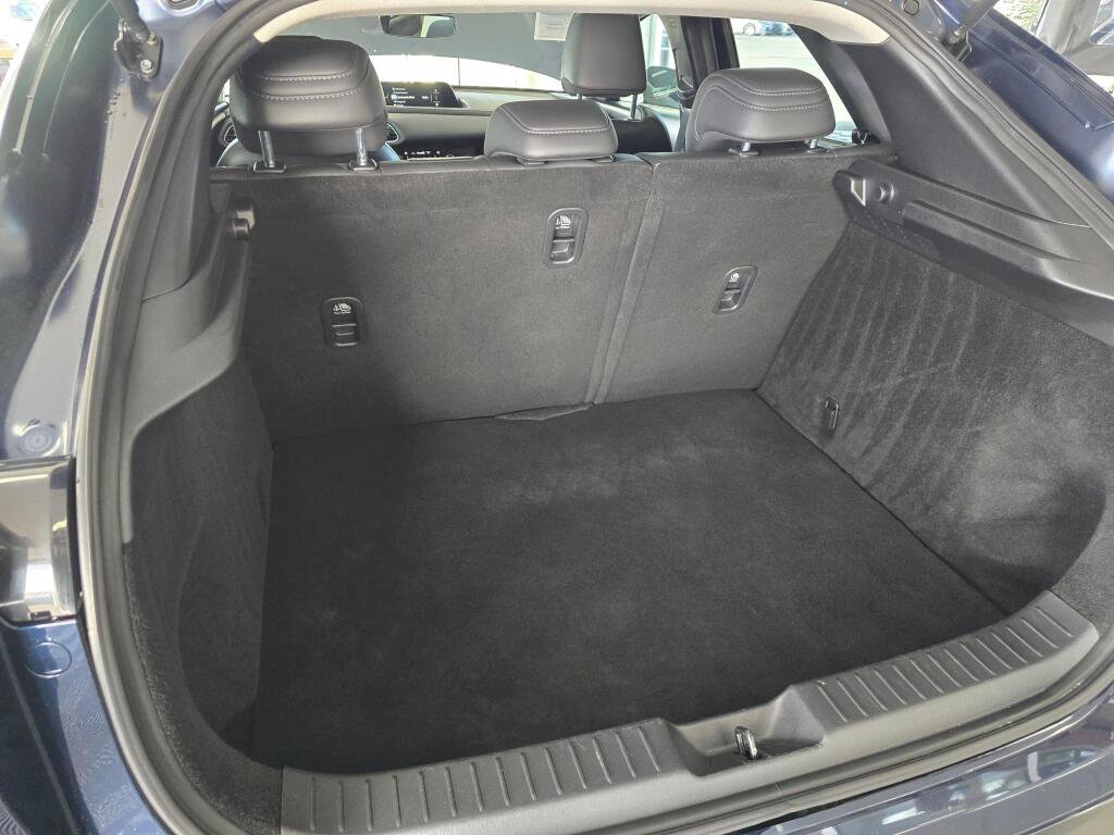 Used 2024 MAZDA CX-30 AWD 2.5 S w/ Select Sport Pkg image 16