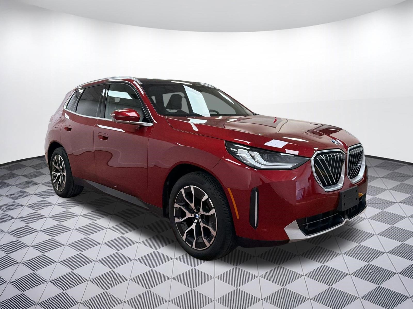 Used 2025 BMW X3 xDrive30i w/ Premium Package AWD/4WD image 7