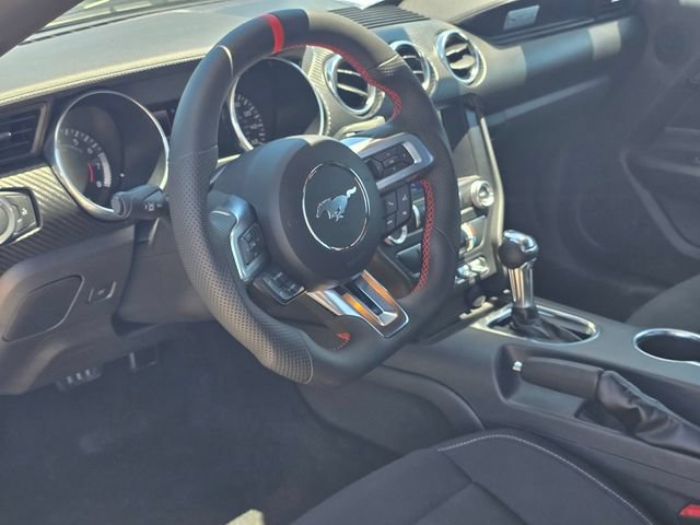 Certified 2022 Ford Mustang Coupe w/ Equipment Group 101A RWD image 7