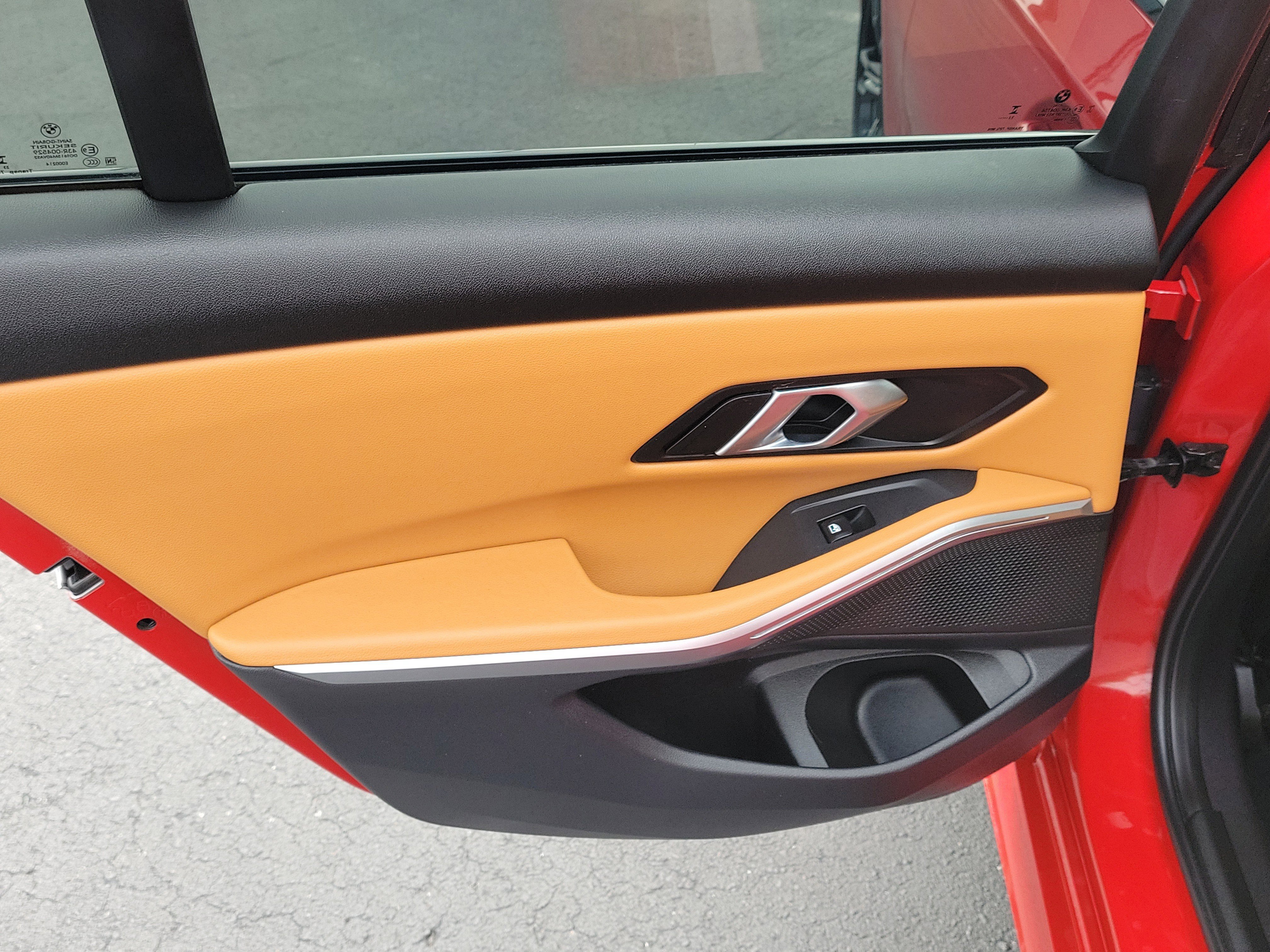 Used 2024 BMW M340i w/ Driving Assistance Package image 9