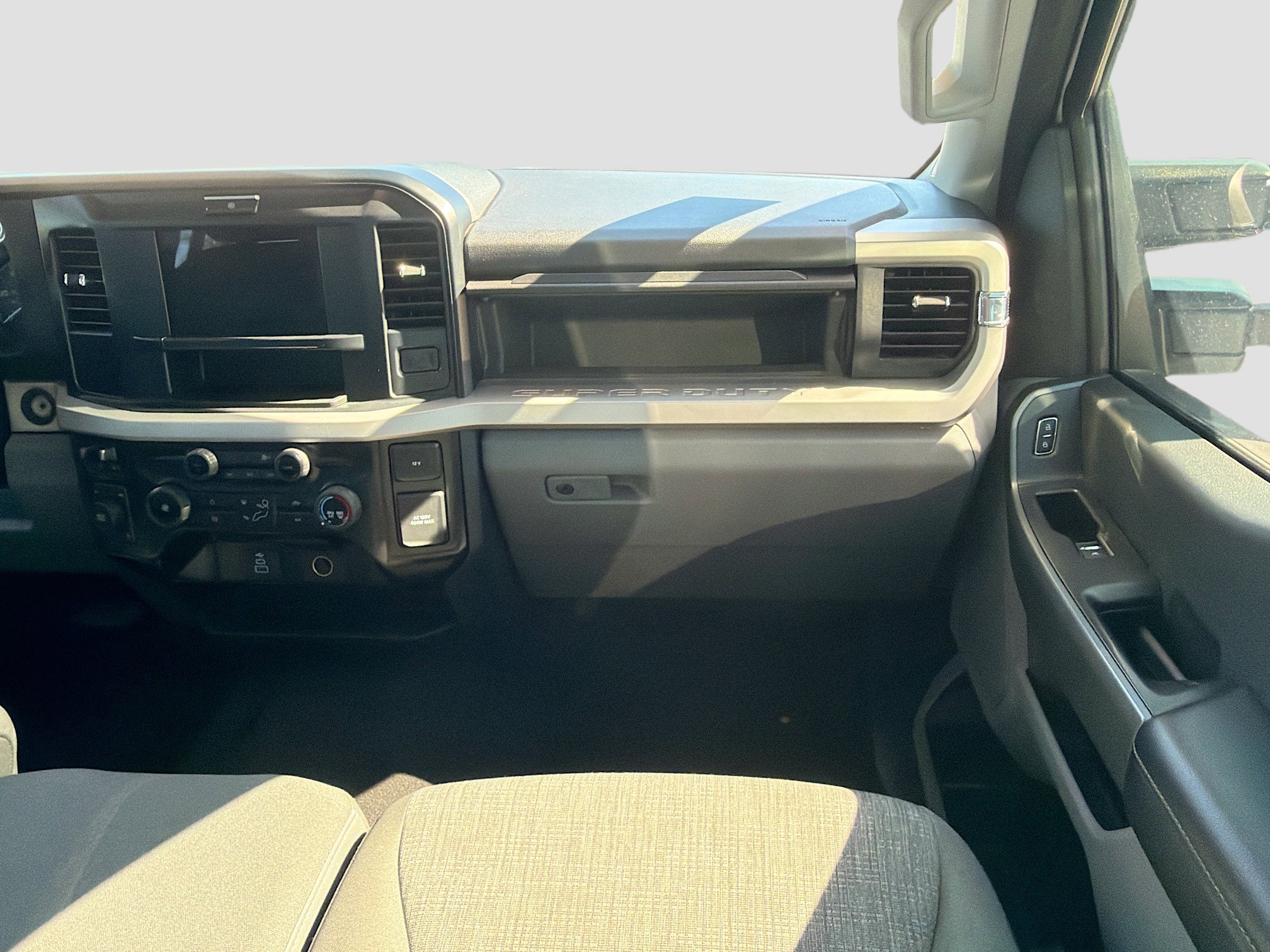 Used 2025 Ford F250 XLT image 17