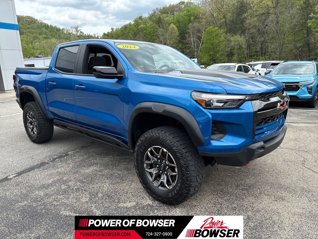 Certified 2024 Chevrolet Colorado ZR2 w/ LPO, Tailgate Decal Package AWD/4WD image 9