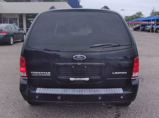Used 2006 Ford Freestar Limited FWD image 6