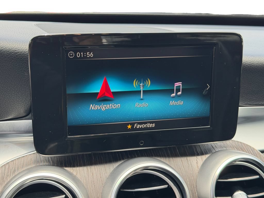 Used 2019 Mercedes-Benz C 300 4MATIC Sedan w/ Premium Package image 21