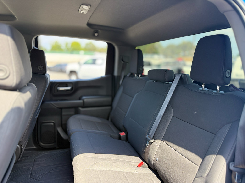 Used 2025 Chevrolet Silverado 1500 Custom AWD/4WD image 30