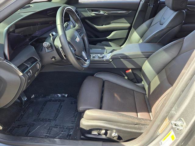 Used 2025 Cadillac CT5 V image 17