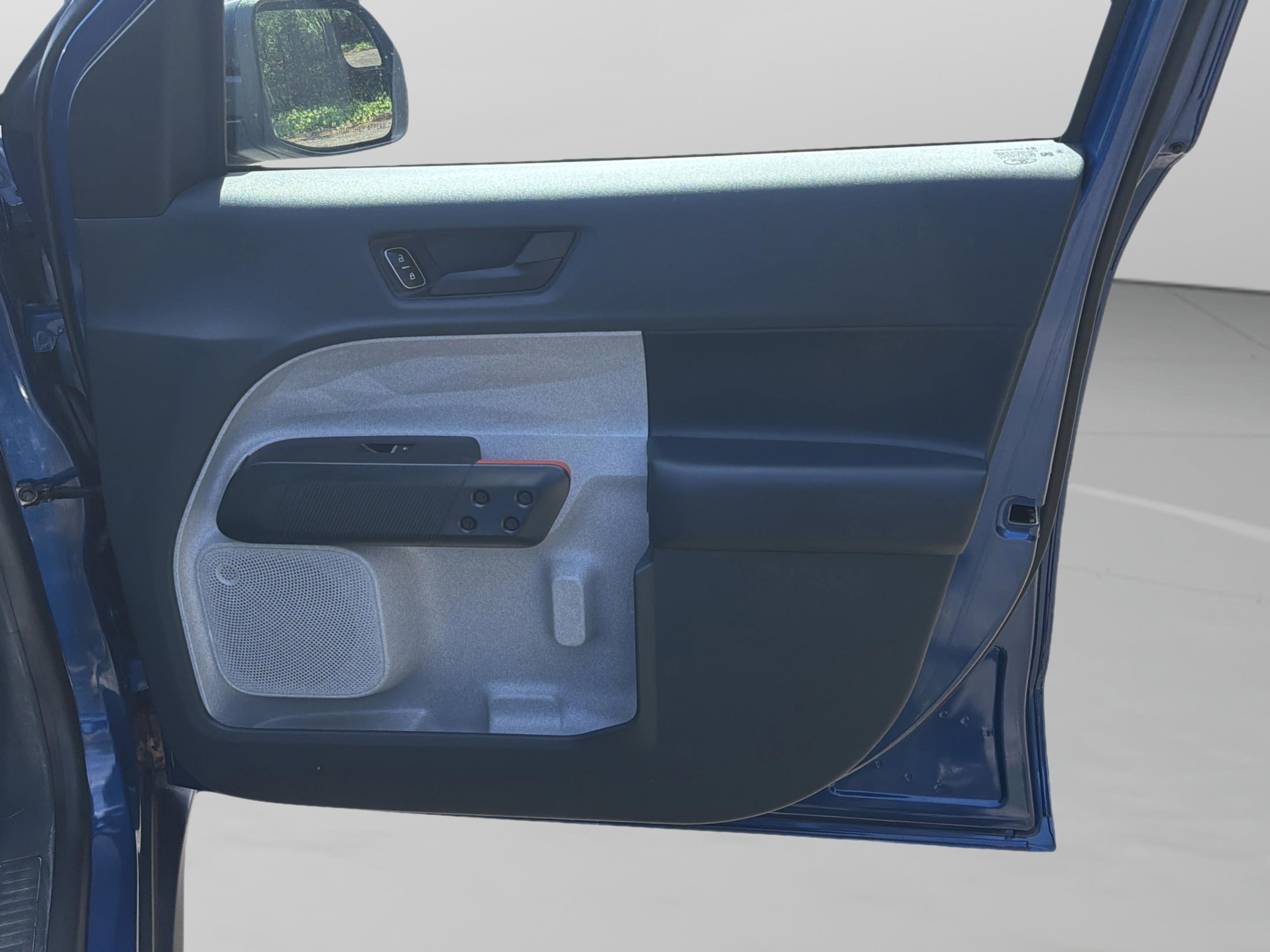 Used 2024 Ford Maverick XLT FWD image 26