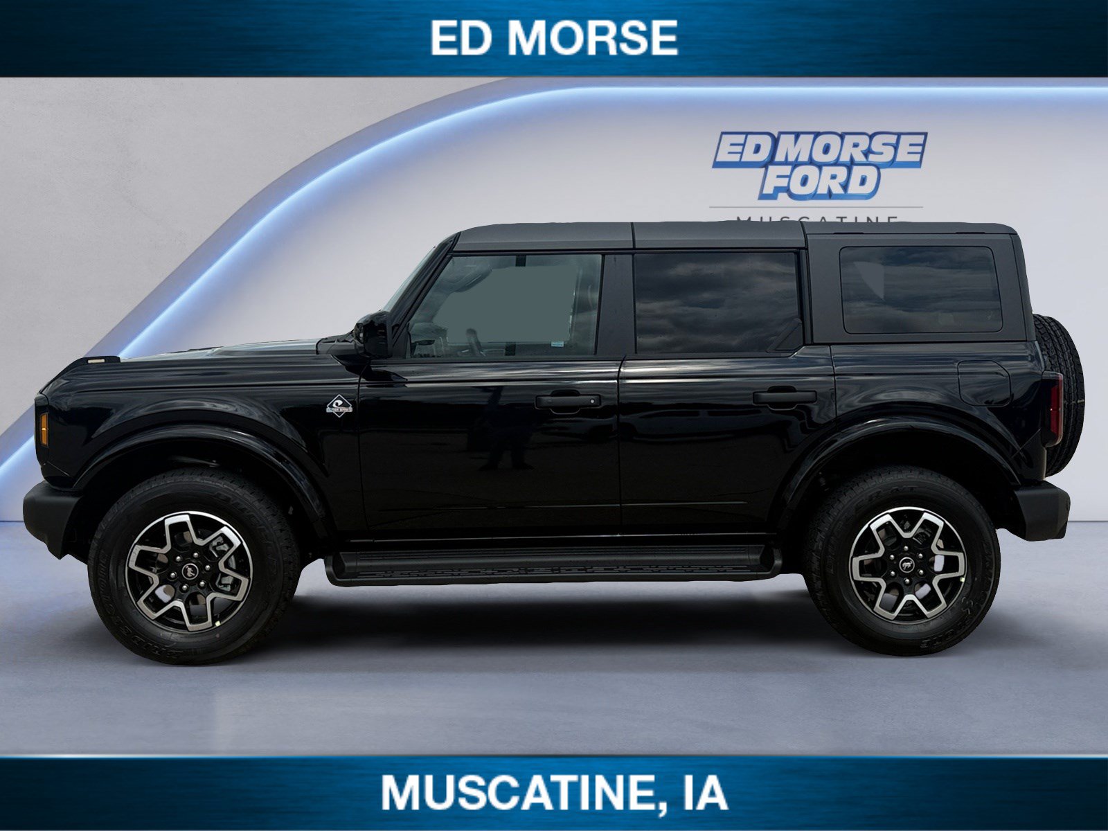 New 2026 Ford Bronco Outer Banks AWD/4WD image 2