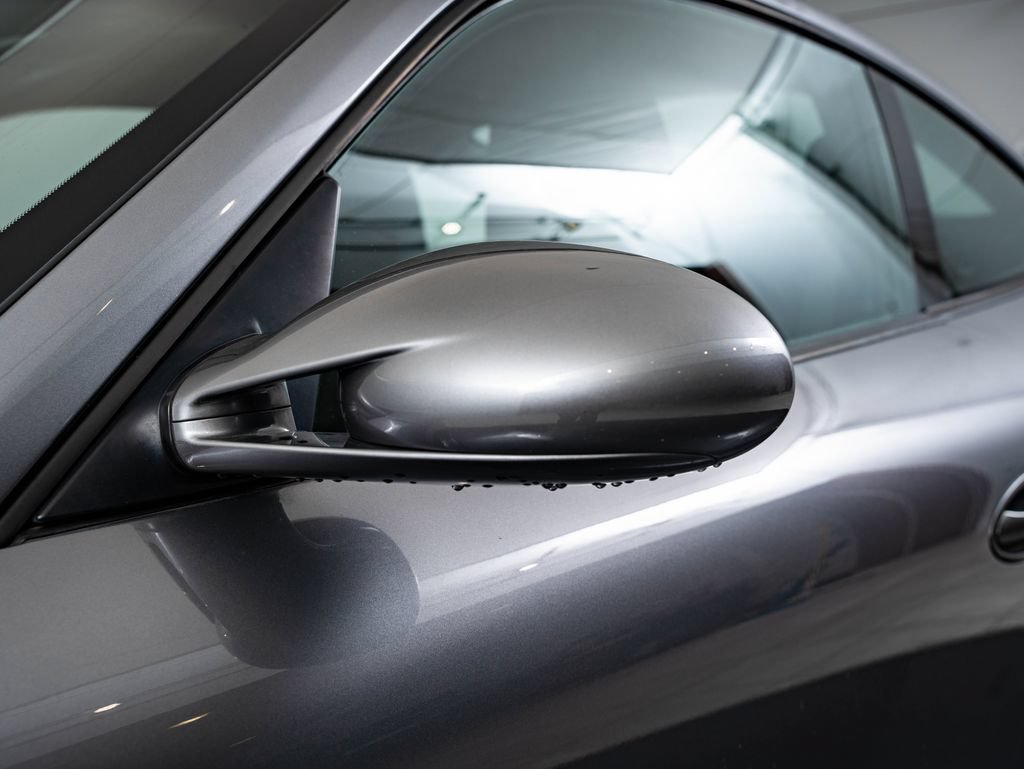 Used 2005 Porsche 911 Carrera RWD image 18
