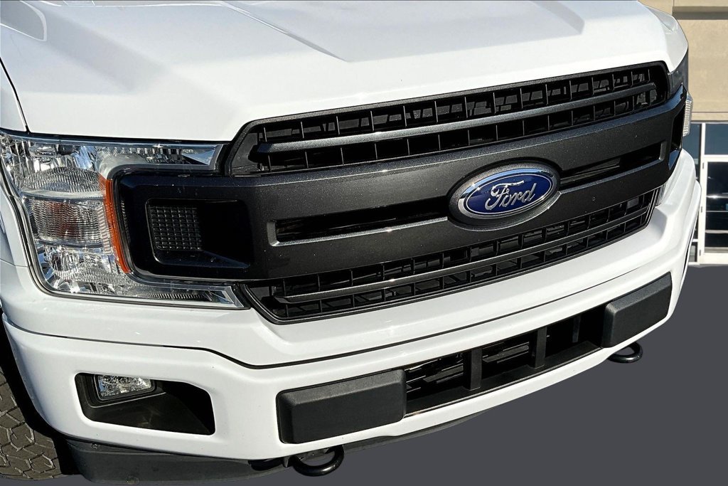 Used 2020 Ford F150 XLT w/ Equipment Group 302A Luxury AWD/4WD image 33