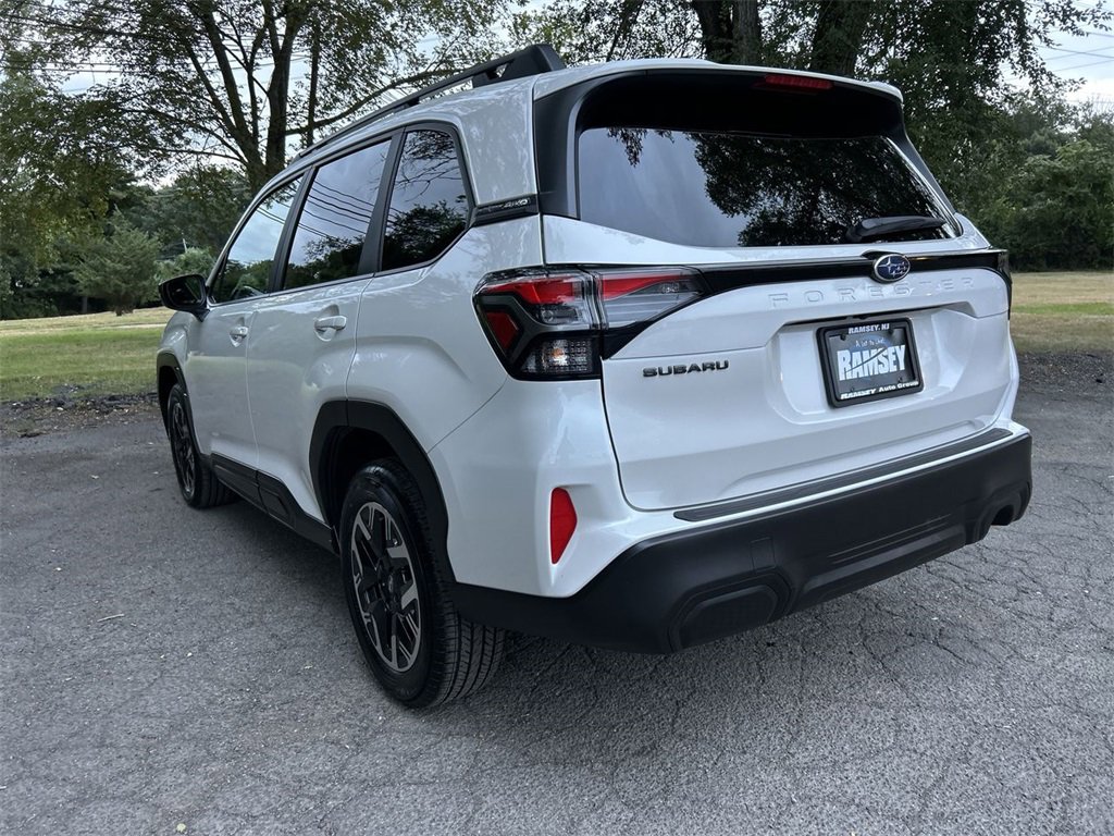 Certified 2025 Subaru Forester Premium image 6