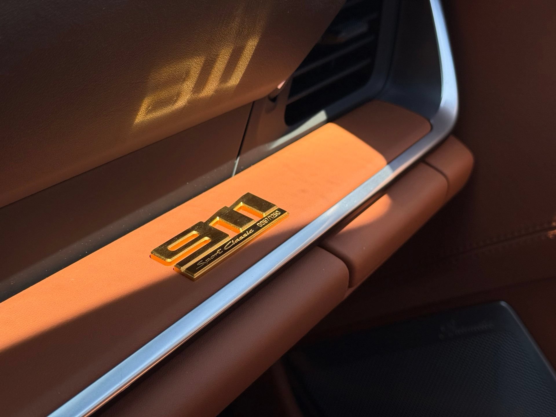 Certified 2023 Porsche 911 Sport Classic RWD image 36