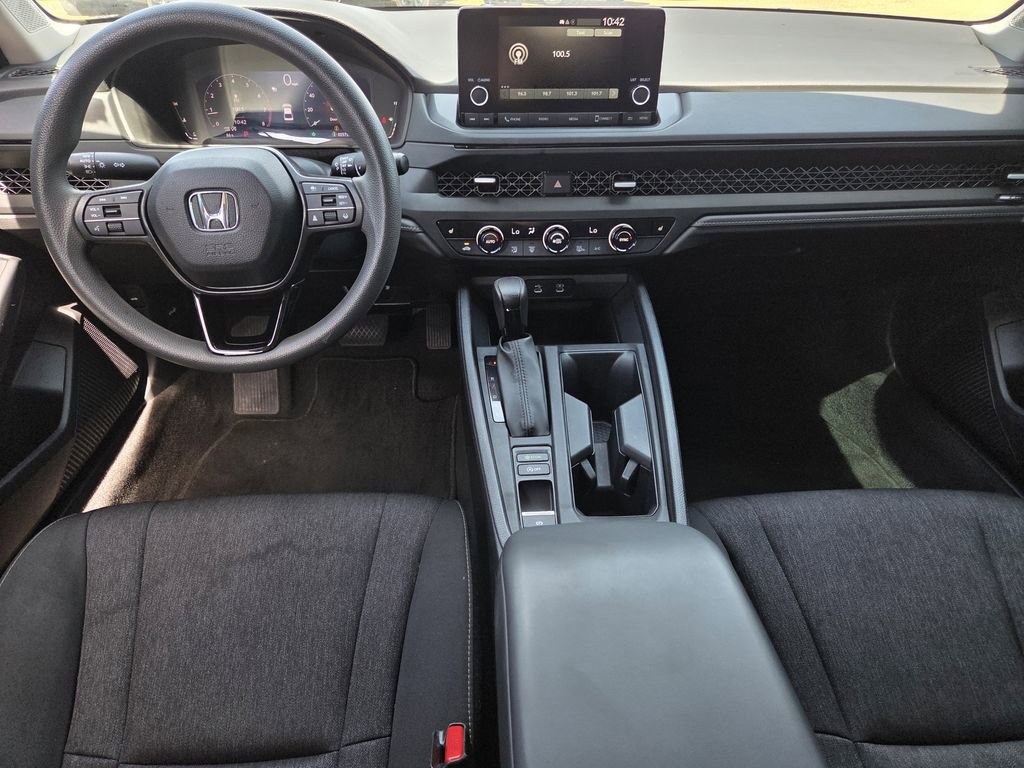 Used 2023 Honda Accord EX image 8