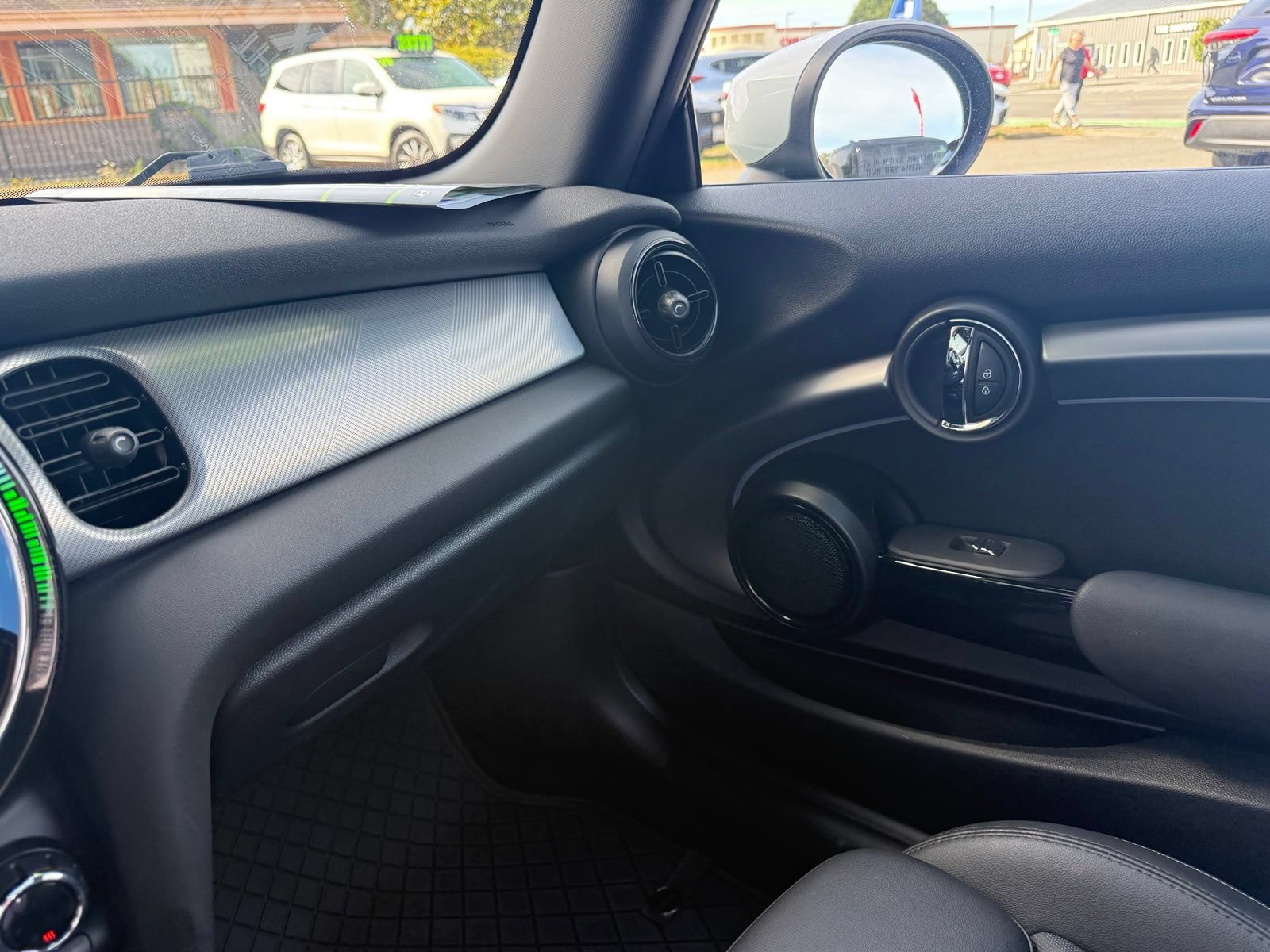 Used 2023 MINI Cooper S FWD image 17