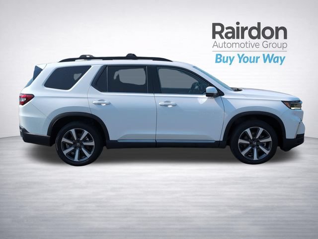 Used 2023 Honda Pilot Touring image 8