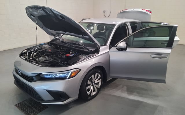 Used 2023 Honda Civic LX image 11