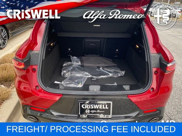 New 2024 Alfa Romeo Tonale Veloce image 9