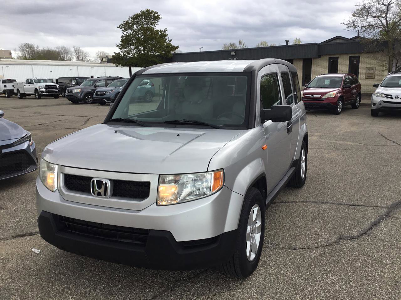 Used 2011 Honda Element EX image 2