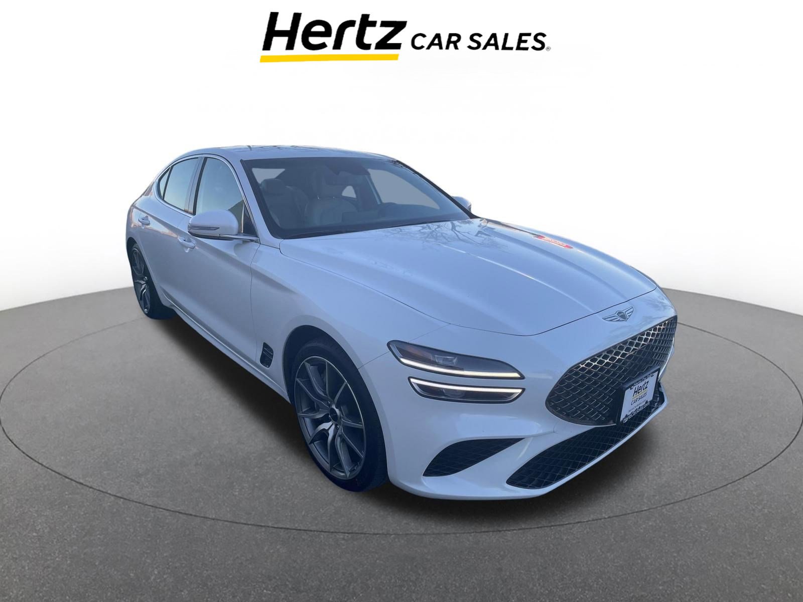 Used 2025 Genesis G70 2.5T image 1