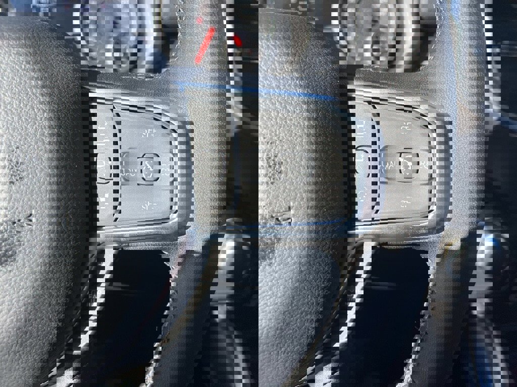 New 2026 RAM 1500 4x4 Crew Cab image 25