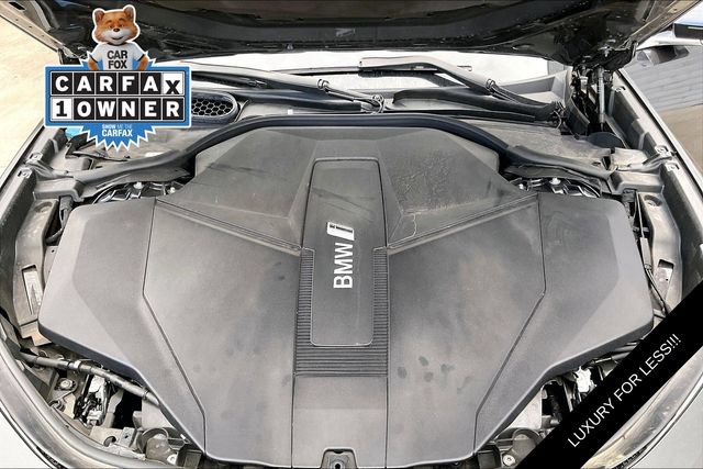 Used 2023 BMW i7 xDrive60 AWD/4WD image 9
