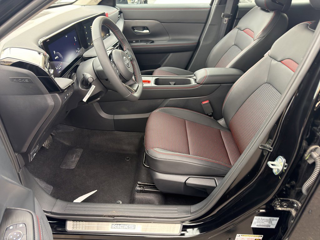 New 2026 Nissan Kicks SR w/ SR Premium Package image 16