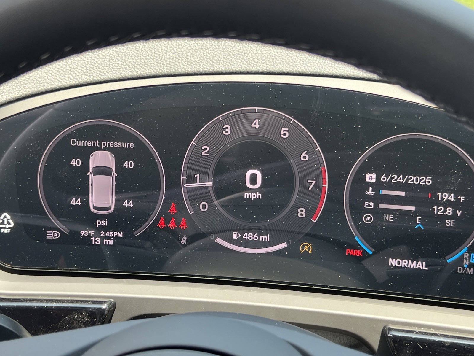 New 2025 Porsche Cayenne image 28