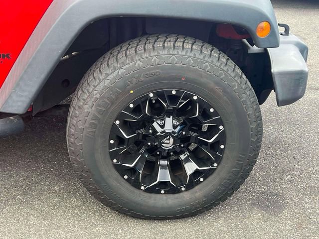 Used 2018 Jeep Wrangler Unlimited Sport S AWD/4WD image 14