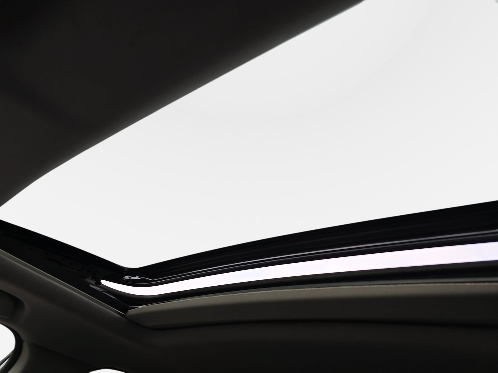 Used 2020 Honda CR-V EX-L image 16