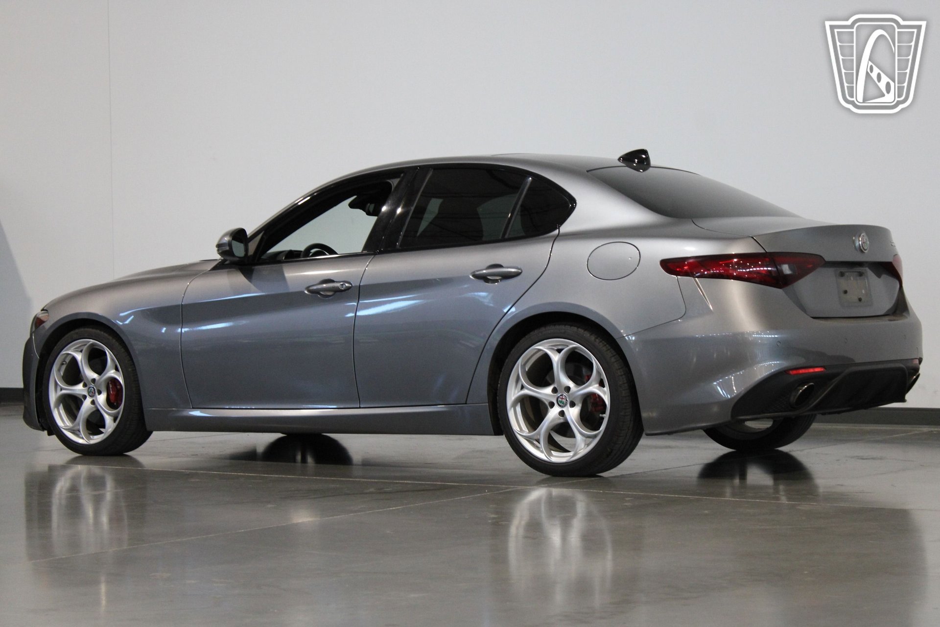 Used 2020 Alfa Romeo Giulia Ti Sport RWD image 24