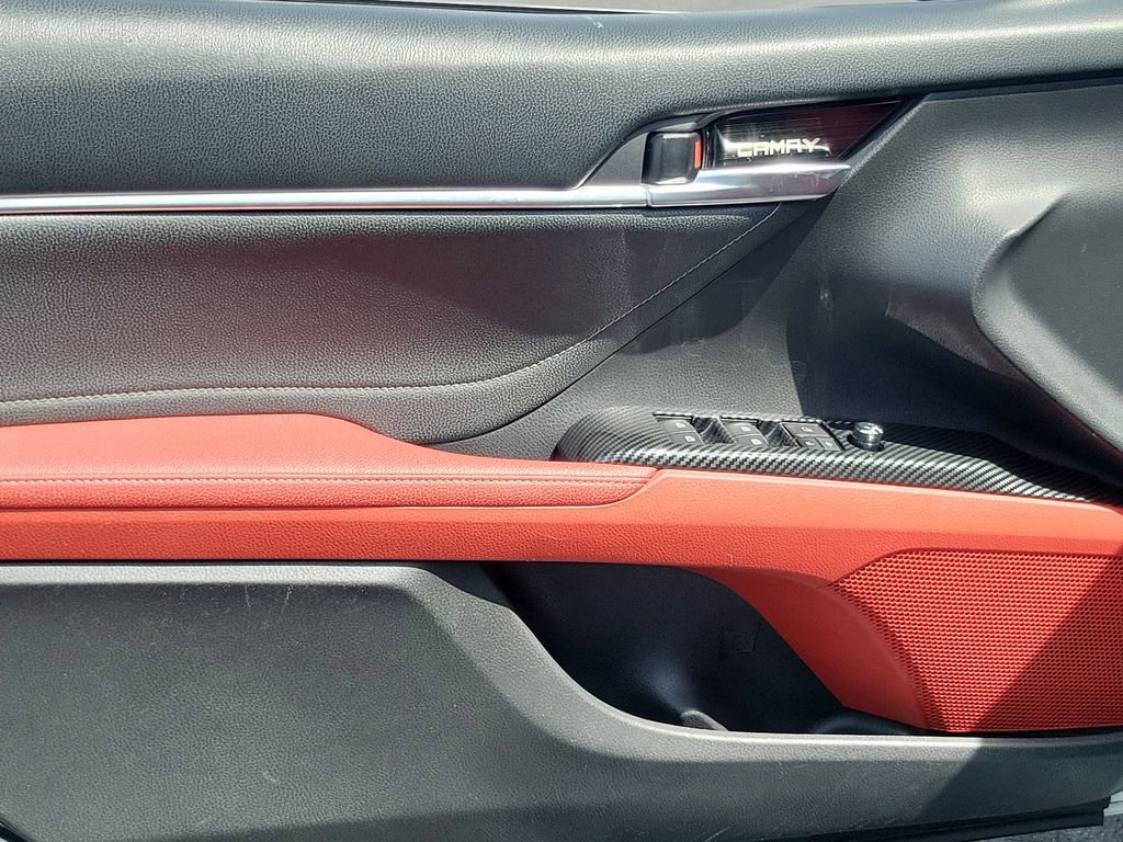 Used 2018 Toyota Camry XSE w/ Protection Package (Q1) image 17