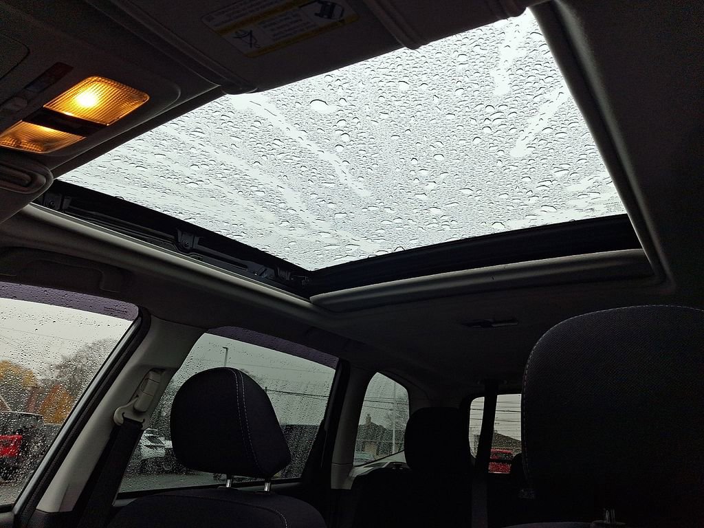 Used 2018 Subaru Forester 2.5i Premium w/ All-Weather Package image 13