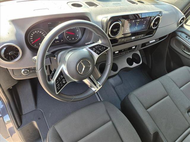 Used 2026 Mercedes-Benz Sprinter 2500 image 10