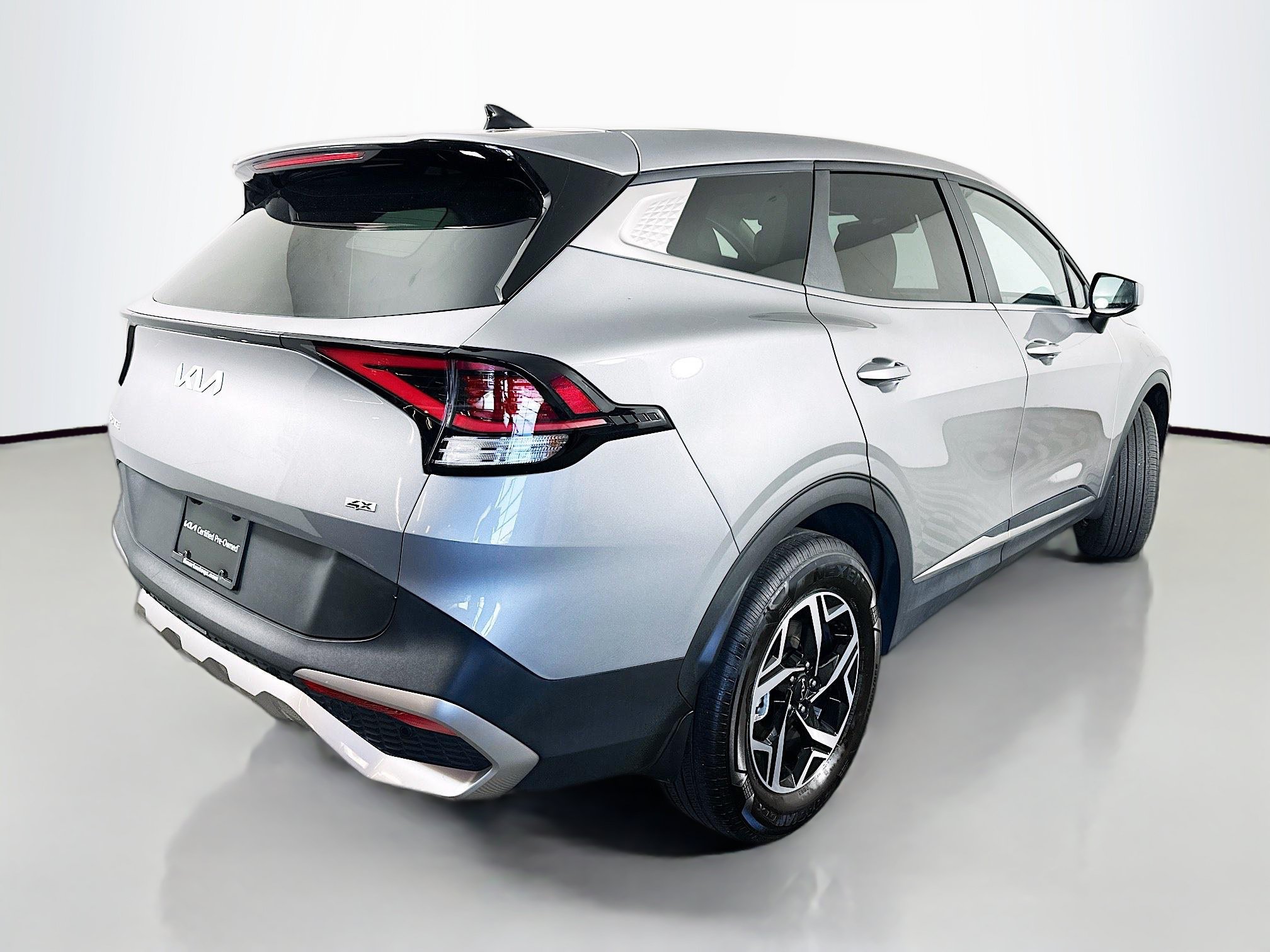 Certified 2023 Kia Sportage LX AWD/4WD image 7