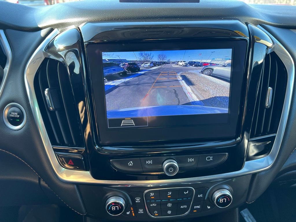 Used 2021 Chevrolet Traverse LT w/ LPO, Blackout Package image 36