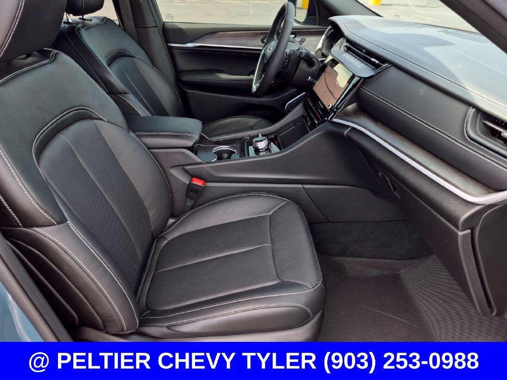 Used 2026 Jeep Grand Cherokee L Limited AWD/4WD image 12