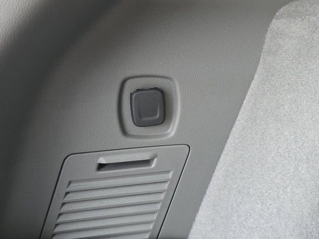 New 2026 Cadillac XT5 Premium Luxury w/ Driver Assist Package image 6