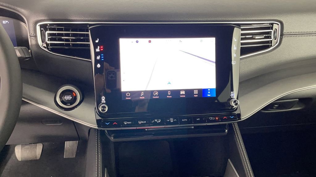 New 2025 Jeep Wagoneer L Series II image 16