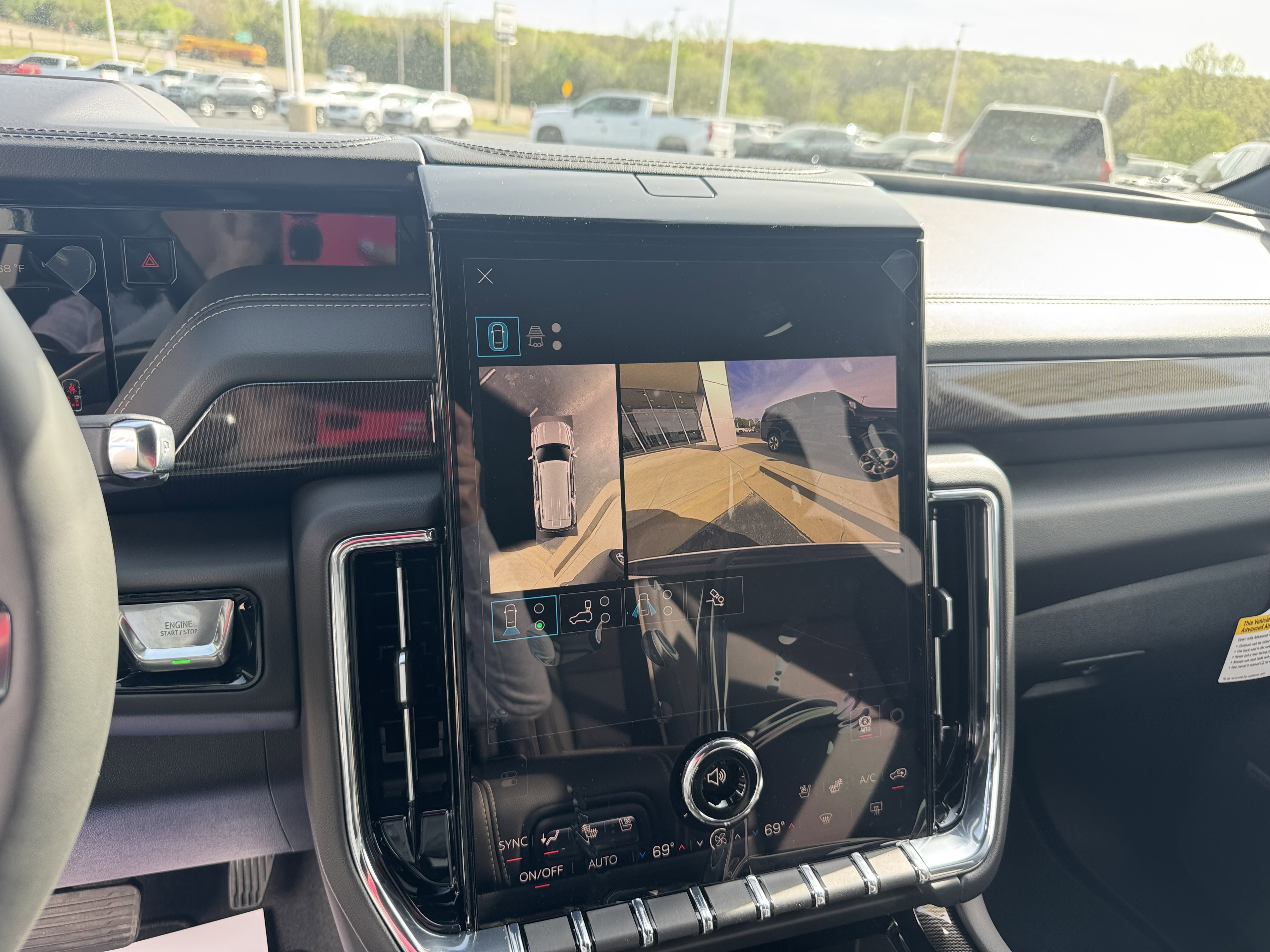 New 2026 GMC Yukon Elevation image 28