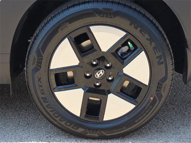 New 2026 Hyundai Santa Fe SE image 9