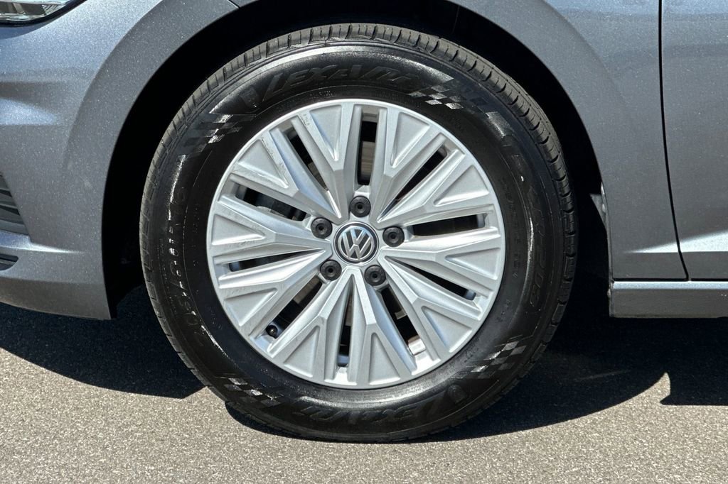 Used 2019 Volkswagen Jetta S w/ Driver Assistance Package FWD image 23
