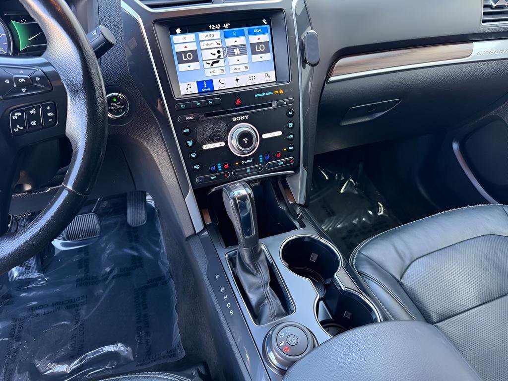 Used 2017 Ford Explorer Limited w/ Equipment Group 301A image 44